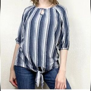 Rain Chambery Blue Stripped Knot Half Sleeve Blouse